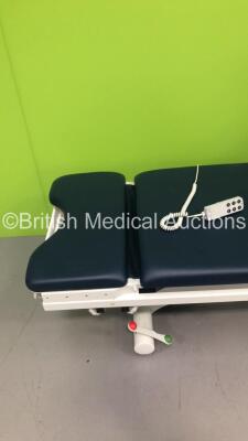 Midmark Promotal Electric 3-Way Patient Examination Couch with Controller (Powers Up and Tested Working) - 2