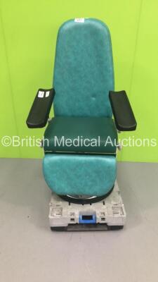 Midmark Promotal Model 2561 Chair with Armrests (Skate Not Included) * SN 052100596-188833 *