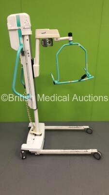 Arjo Maxi Move Electric Patient Hoist (Powers Up via Switch-No Controller Included)