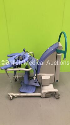 Arjo Encore Electric Standing Patient Hoist with Controller and Sling (No Power) * SN GB0901865398007 *