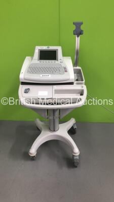 GE MAC 3500 ECG Machine on Stand (Powers Up)