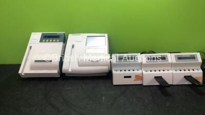 Job Lot of Analyzer Units Including 1 x Bayer DCA 2000+ Analyzer, 1 x Siemens DCA Vantage Analyzer and 3 x Bayer Clinitek 50 Analyzer Units (All Power Up)