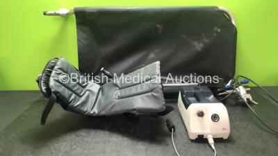 Mixed Lot Including 1 x Maquet Ref 1132.65AO Transfer Board, 1 x Maquet Leg Splint Table Attachment and 1 x Leica CLS 150 MR Fibre Optic Microscope Light Source (Powers Up) *SN 10979, 00486*
