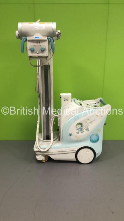 Shimadzu Mobile Art Evolution Mobile X-Ray System (Powers Up with Key - Key Included) *S/N 0162S90704* **Mfd 09/2009*