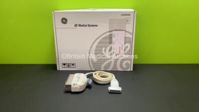 GE L2-9-D Ultrasound Transducer / Probe *Mfd - 01/2019* in Case