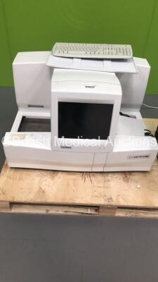 Horiba Pentra 80 Hematology Analyzer with Accessories (Draws Power-Blank Screen) * SN 911P803959 *