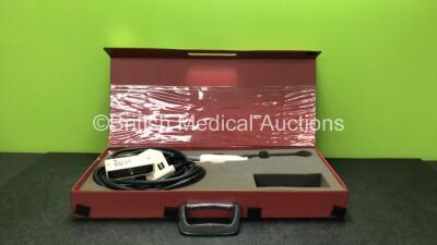 GE TN100053 E Ultrasound Transducer / Probe in Carry Case (Damaged Tip-See Photo)