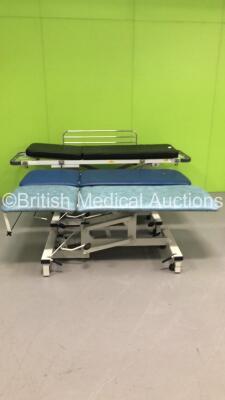 2 x Plinth 2000 Hydraulic Patient Examination Couches (Hydraulics Tested Working) and 1 x Wardray Patient Trolley (Hydraulics Faulty)