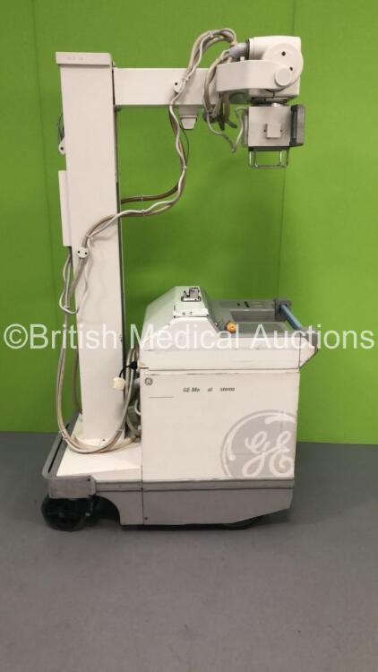 GE AMX 4 Plus - IEC Mobile X-Ray Model 2169360 (Powers Up with Key - Key Included) *S/N 537479WK8* **Mfd 09/1998**