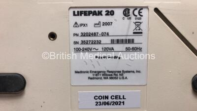 Lifepak 20 Defibrillator / Monitor Including ECG and Printer Options with Paddle Lead and ECG Lead (Powers Up) - 3