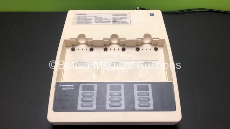 Medtronic Physio Control Battery Support System 2 Charger Unit *Mfd 1999* (Powers Up)