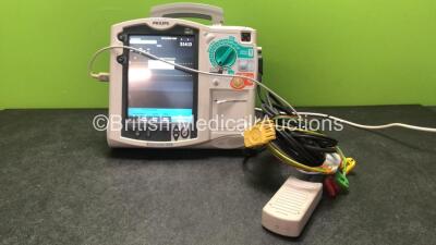 Philips Heartstart MRx Defibrillator Including Pacer, ECG and Printer Options with 1 x Paddle Lead, 1 x 3 Lead ECG Lead, 1 x Philips M3725A Test Load, 1 x Philips M3538A Battery, 1 x Philips M3539A Test Block (Powers Up) *SN US00554887*