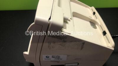 Lifepak 20 Defibrillator / Monitor Including ECG and Printer Options (Powers Up with Service Light and Casing Damage - See Photo) - 2