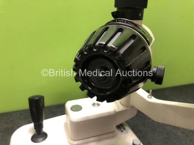 TopCon SL-2E Slit Lamp with 2 x Eyepieces (Untested Due to Missing Power Supply) *SN 6210080* - 3