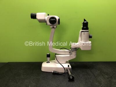 Unknown Model 990 Slit Lamp with 2 x Eyepieces (Untested Due to Missing Power Supply) *SN 61150*