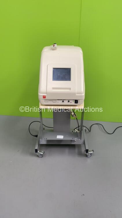 TMI Henson 6000 Compact Field Analyzer with Patient Response Button on Electric Table (Powers Up with Blank Screen, Table Tested Working, Damage to Both Unit and Table - See Photos)