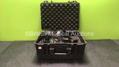 Veterinary Ultrasound Scanner in Transport Case (Untested Due to Possible Flat Battery with Damaged Catch on Transport Case-See Photo)