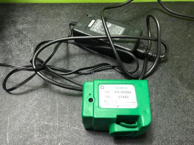 Bardscan II Bladder Scanner Unit with 1 x AC Power Supply, 1 x 3.5/5.0 Mhz Transducer / Probe, 2 x Batteries in Carry Bag (Powers Up with Broken Panel Catch-See Photograph) - 4