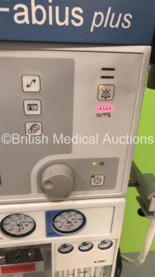 Drager Fabius Plus Anaesthesia Machine Software Version 3.20 - Total Hours Run 4029 - Total Ventilator Hours 72 with Hoses (Powers Up) *S/N ARZA0001* **Mfd 2008** - 7