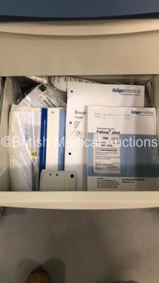 Drager Fabius Plus Anaesthesia Machine Software Version 3.20 - Total Hours Run 4029 - Total Ventilator Hours 72 with Hoses (Powers Up) *S/N ARZA0001* **Mfd 2008** - 12