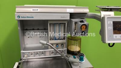 Datex-Ohmeda Aestiva/5 Anaesthesia Machine with Datex-Ohmeda Aestiva SmartVent Software Version 3.5 with Bellows, Absorber and Hoses (Powers Up) (W) - 3