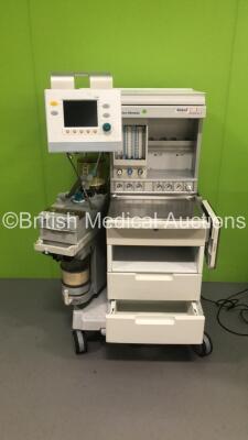 Datex-Ohmeda Aestiva/5 7100 Series Anaesthesia Machine *Software Version - 1.4* with Absorber, Bellows and Hoses (Powers Up) *GL*