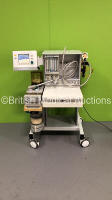 Datex-Ohmeda Aestiva/5 7100 Series Anaesthesia Machine *Software Version - 1.4* with Absorber, Bellows and Hoses (Powers Up) *GL*