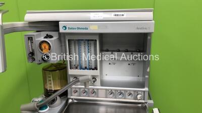 Datex-Ohmeda Aestiva/5 Anaesthesia Machine with Datex-Ohmeda SmartVent Software Version 3.5 with Bellows, Absorber and Hoses (Powers Up) (W) - 3