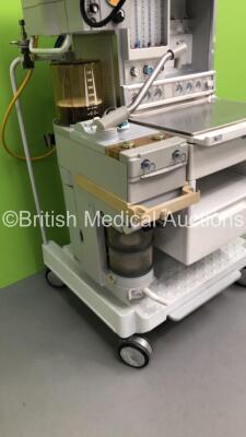 Datex-Ohmeda Aestiva/5 Anaesthesia Machine with Datex-Ohmeda SmartVent Software Version 3.5 with Bellows, Absorber and Hoses (Powers Up) (W) - 4