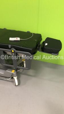 Anetic Aid QA4 Powered Function Mobile Surgery System with Cushions (Powers Up - Tested Working) *S/N 207* - 2