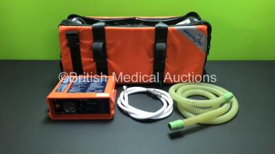 Smiths rescuPAC 2DM Ventilator with Breathing Tube and Hose in Sims Pneupac Carry Bag *0111534*