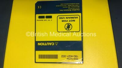 4 x Cardiac Science Powerheart AED G3 Automated External Defibrillators (All Power Up with 3 x Service Lights and 1 x Faulty Display) and 2 x Cardiac Science AED Trainers (1 x No Power and Damaged Cover - See Photos) - 9