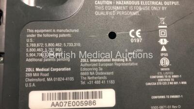 Job Lot Including 1 x Medtronic Lifepak CR Plus Defibrillator *Mfd 2011* (Powers Up) 1 x Zoll AED Pro Defibrillator (Damaged Screen and Untested Due to Missing Battery) and 1 x HeartSine SAM 300P Samaritan PAD Defibrillator (Untested Due to Missing Batter - 5