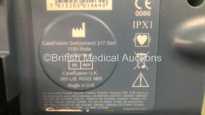 Job Lot Including 2 x Alaris PK Syringe Pumps (1 x Carefusion, 1 x Cardinal Health) and 2 x Alaris GH Syringe Pumps (1 x Carefusion, 1 x Cardinal Health) All Draw Power with 2 x Service Required and 2 x Alarms *18166 - 24530 - 800247840 - 800504938* - 6