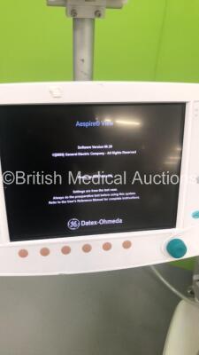 Datex-Ohmeda Aespire View Anaesthesia Machine Software Version 06.20 with Bellows,Absorber and Hoses (Powers Up) * SN APHS00254 * - 2