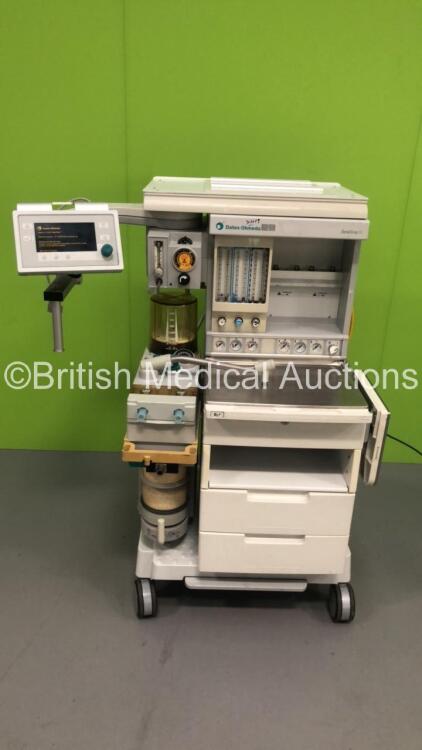 Datex-Ohmeda Aestiva/5 Anaesthesia Machine with Datex-Ohmeda SmartVent Software Version 4.5,Absorber,Bellows,Oxygen Mixer and Hoses (Powers Up) * SN AMRJ001665 *