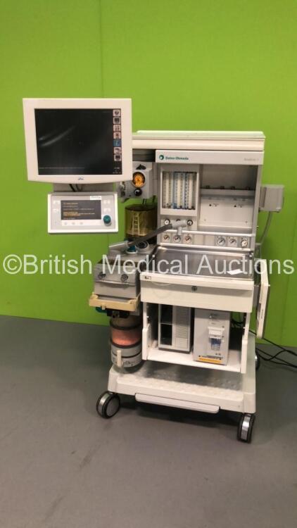 Datex-Ohmeda Aestiva/5 Anaesthesia Machine with Datex-Ohmeda Aestiva 7900 SmartVent Software Version 4.8 PSVPro,Spacelabs Monitor,Spacelabs Module Rack,Spacelabs Gas Module with Water Trap,Absorber,Bellows,Oxygen Mixer and Hoses (Powers Up) * SN AMRG02669