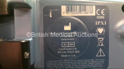 4 x Carefusion Alaris CC Guardrails Plus Syringe Pumps (All Power Up with 2 x Alarms) *135039134 - 135039138 - 135035444 - 135035451* - 5