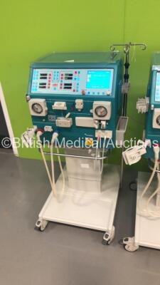 4 x Gambro AK 200 Ultra S Dialysis Machines with Hoses (All Power Up) * SN 25772 / 25657 / 25574 / 25570 * - 2