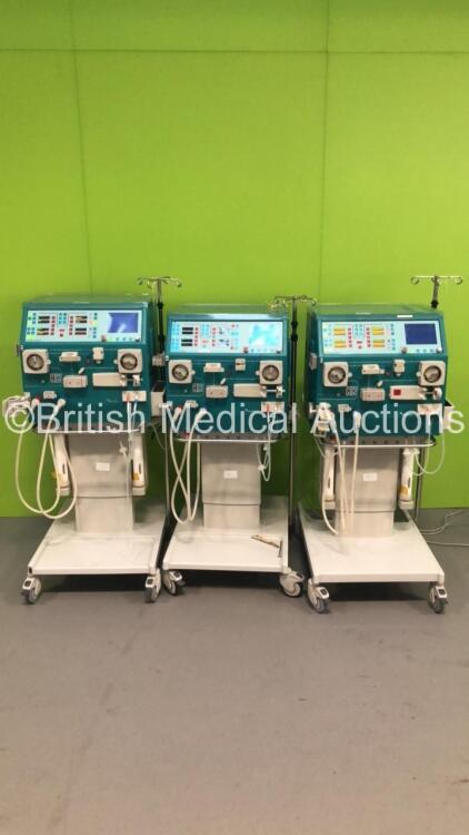 3 x Gambro AK 200 Ultra S Dialysis Machines with Hoses (All Power Up) * SN 18083 / 25577 / 17426 *