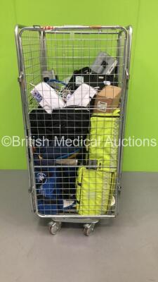 Mixed Cage Including Ambulance Bags, Mangar AirFlo Pumps and Cushions (Cage Not Included)