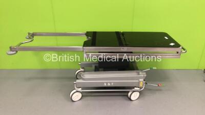 Portsmouth Surgical Equipment QA2 Hydraulic Patient Trolley (Hydraulics Tested Working)