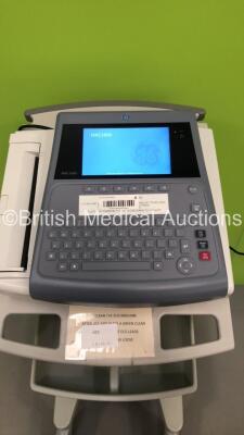 GE MAC 1600 ECG Machine Version 2.0.5 on Stand with 1 x 10-Lead ECG Lead (Powers Up) * Mfd 2012 * - 2