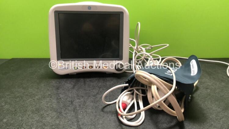 GE Dash 4000 Patient Monitor Including ECG, CO2, NBP, BP1, BP2, SpO2, Temp/CO Options with 1 SpO2 Lead, 1 x SpO2 Finger Sensor, 1 x 5 Lead ECG Connector Cable, 1 x BP Hose, 1 x BP Cuff and 2 x SM 201-6 Batteries (Holds Power Blank Display Screen-See Photo