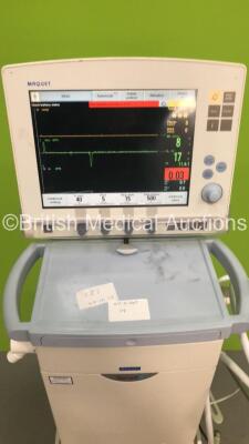 Maquet Servo-i Ventilator Model No 06487800 System Version 7.0 System Software Version 7.00.01 / Total Operating Hours 68275 with Hoses (Powers Up) - 9