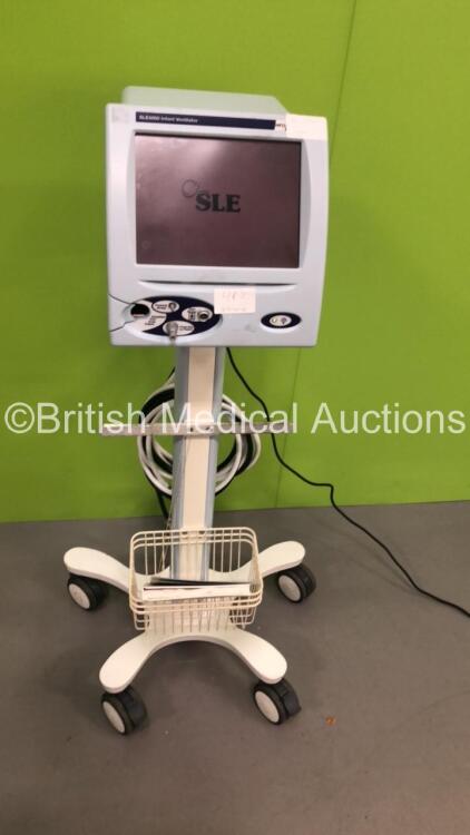 SLE 5000 Infant Ventilator TTV Plus Software Version 5.0 on Stand with Hoses (Powers Up) *S/N 54006* **Mfd 2009**