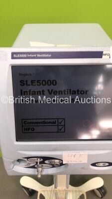 SLE 5000 Infant Ventilator TTV Plus Software Version 5.0 on Stand with Hoses (Powers Up) *S/N 54006* **Mfd 2009** - 3