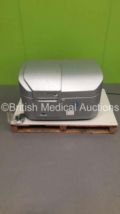 Agilent Technologies DNA Microarray Scanner with High Resolution Technology (Powers Up) *S/N 151615* **Pallet** ***FM-21-436***