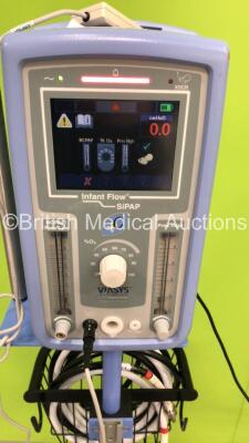 Viasys Healthcare Infant Flow SiPAP P/N 675-CFG-004 on Stand with Hoses (Powers Up) * Mfd 2006 * - 2