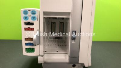 GE Carescape B650 Touch Screen Patient Monitor *Mfd - 02/2011* with 1 x GE E-PSMP-00 Module *Mfd 2011* and 1 x ECG, 1 x SpO2, 1 x P1-P2 and 1 x NIBP Leads with Cuff (Powers Up) - 4